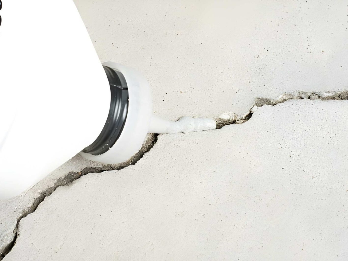 Residential Crack Filling